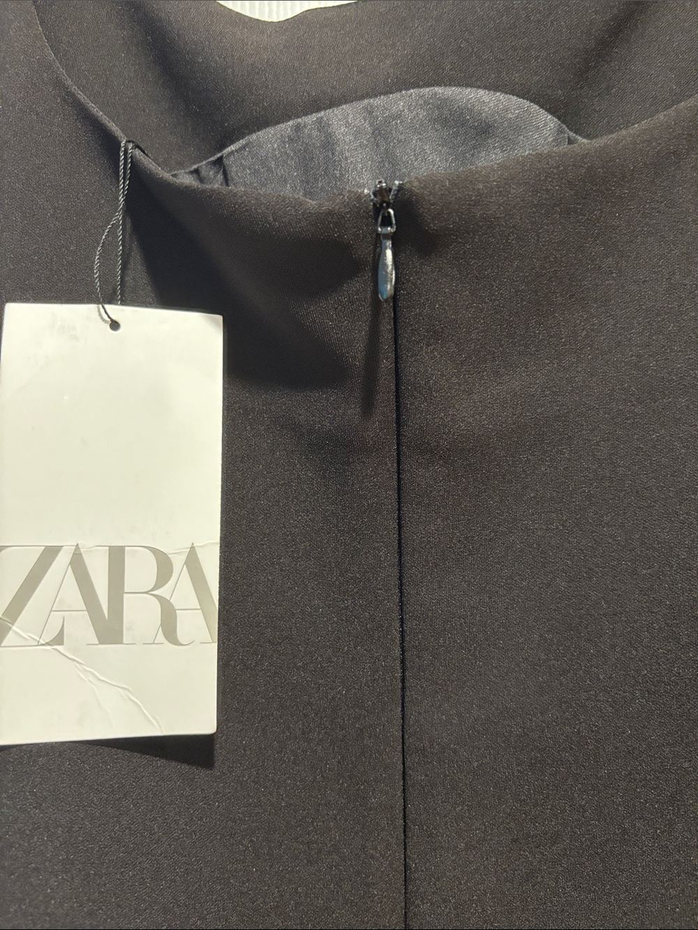 Zara Black Sleeveless Square-Neck Midi Dress - Picture 4 of 4